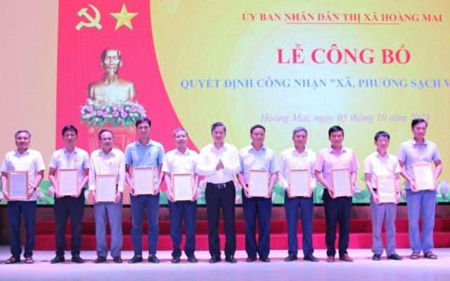 100% xã, phường trên địa bàn thị xã Hoàng Mai