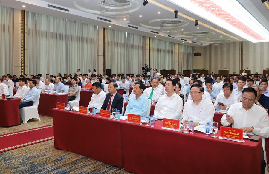 Các đại biểu tham dự buổi lễ. (Ảnh: UBND tỉnh Thanh Hoá)