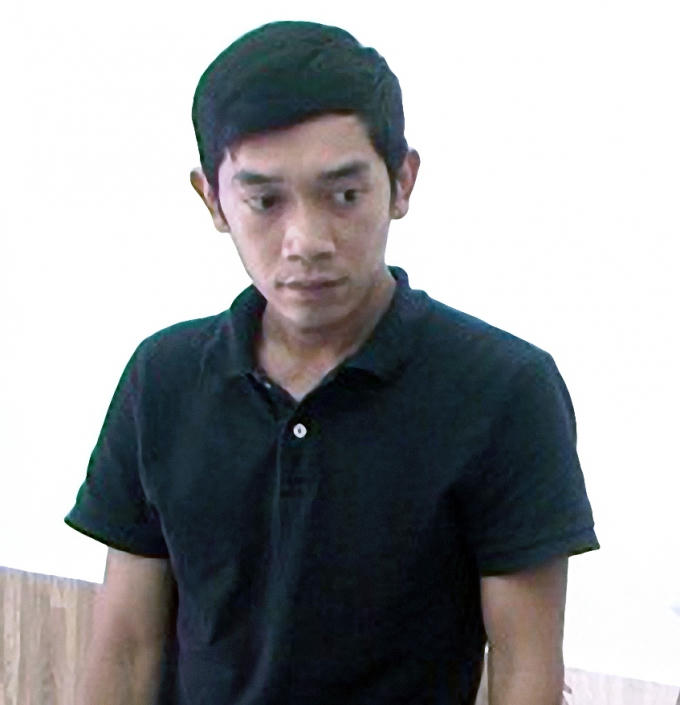 Đối tượng Nguyễn Công Định đang Công an tỉnh Gia Lai đọc lệnh bắt