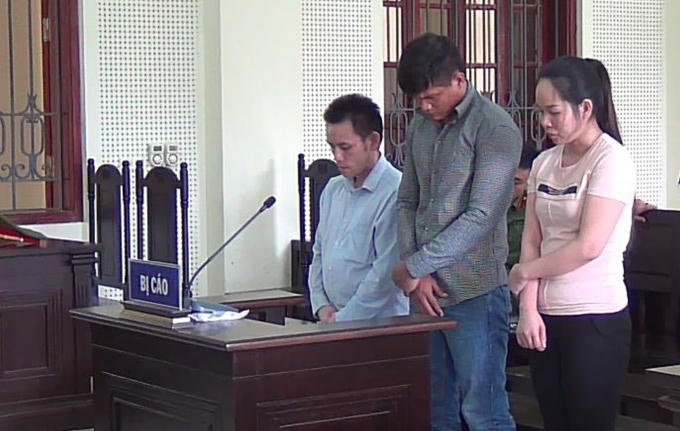 Các đối tượng tại phiên xét xử ngày 17/9.