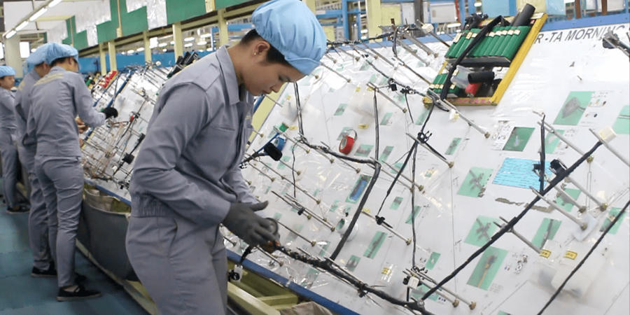 Thực tập nghề Điện công nghiệp tại Trường Cao đẳng Thaco.