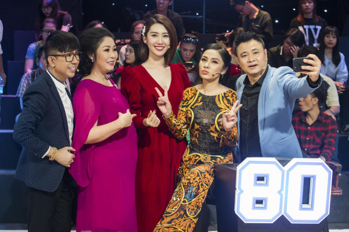 NSND Hồng Vân 'đòi bóp cổ' Thúy Ngân vì tội bán nhà, bỏ chồng theo trai