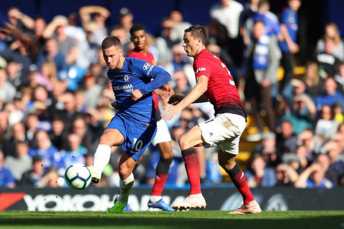 Chelsea và MU đều xem trọng FA Cup.