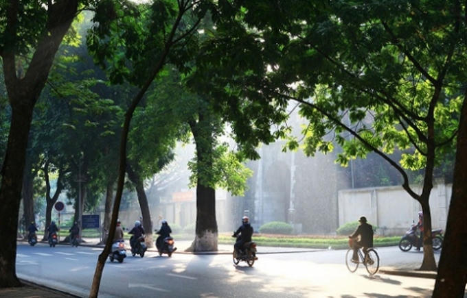 Kh&ocirc;ng kh&iacute; lạnh suy yếu gi&uacute;p cho c&aacute;c tỉnh miền Bắc nắng ấm dần l&ecirc;n. Ảnh T.H