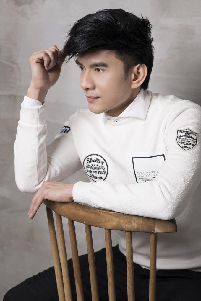 Đan Trường bắt tay với Nguyễn Hồng Thuận trong ca kh&uacute;c &ldquo;Đời t&agrave;i xế&rdquo;