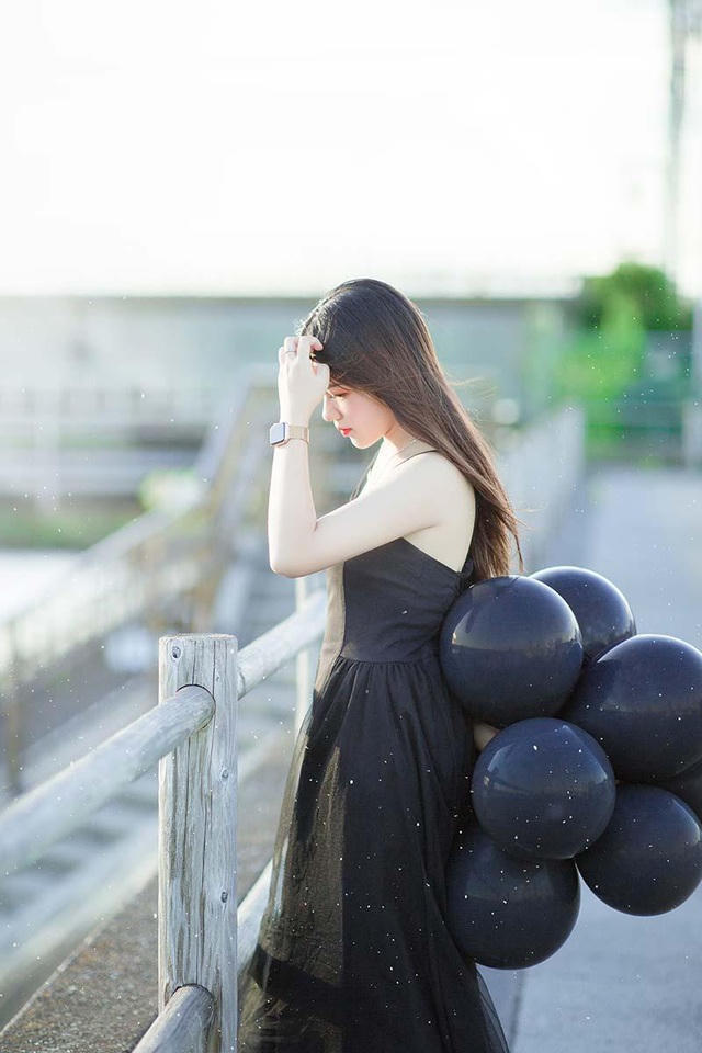 Tình yêu quan trọng nhưng không phải là điều duy nhất đáng để bận tâm.