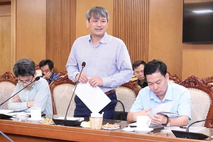 PGS.TS Trần Đình Phong, Phó Hiệu trưởng Trường Đại học Khoa học và Công nghệ Hà Nội, phát biểu tại hội nghị. (Ảnh: moet.gov.vn)