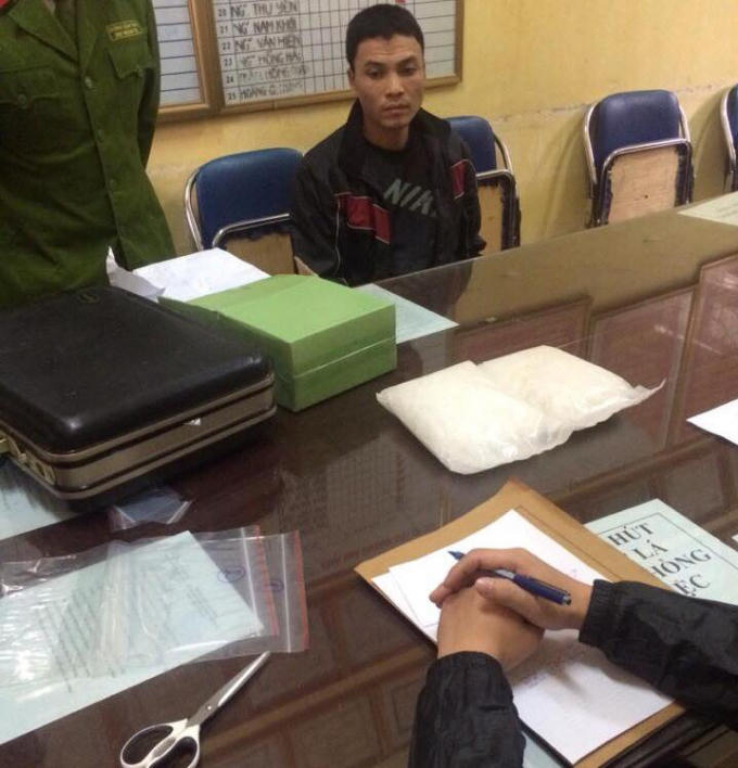 Hùng tại cơ quan Công an.