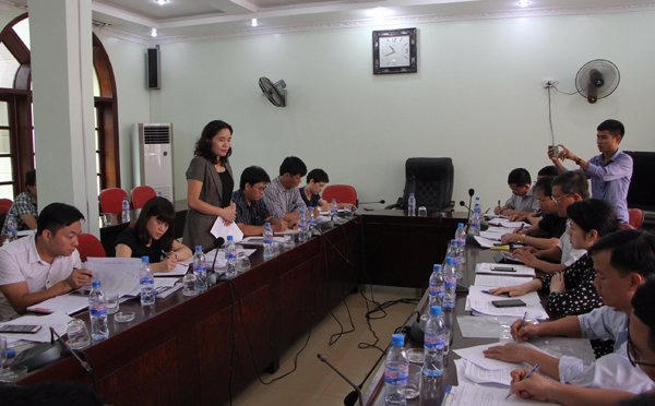 Thứ trưởng Bộ VH-TT&DL Trịnh Thị Thủy cùng đoàn công tác đã có buổi làm việc với Sở VH-TT TP Hải Phòng, UBND quận Đồ Sơn, Ban tổ chức lễ hội chọi trâu Đồ Sơn 2017. (Ảnh vietnamnet).