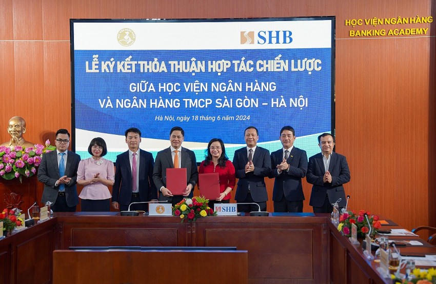 Hợp tác hứa hẹn mở ra nhiều cơ hội phát triển mới cho SHB và Học viện Ngân hàng.
