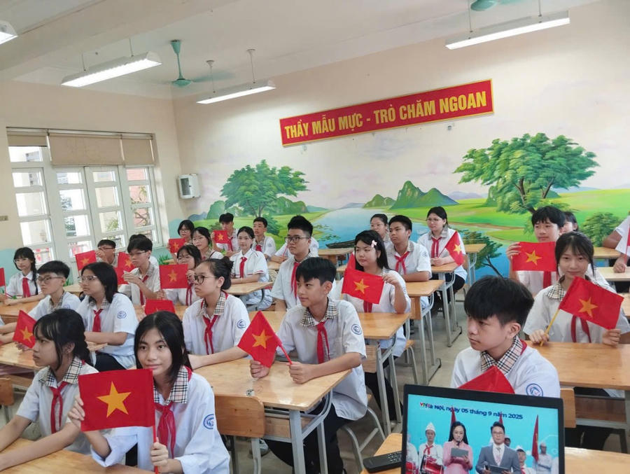 Quảng Ninh: Gần 365.000 học sinh hân hoan bước vào năm học mới 2025-2026