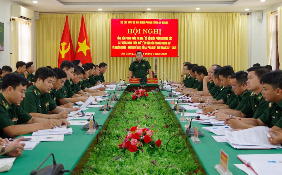 Quang cảnh hội nghị