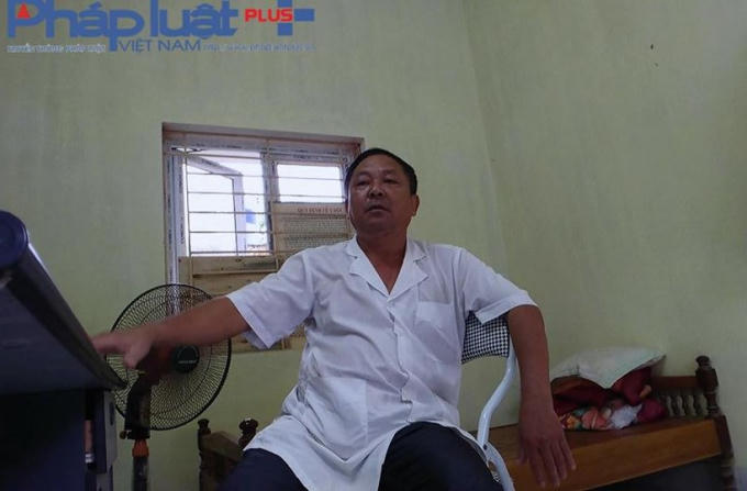 Chiều cùng ngày, ông Ba đã quay trở lại trạm làm việc (Ảnh: Tiến vũ)