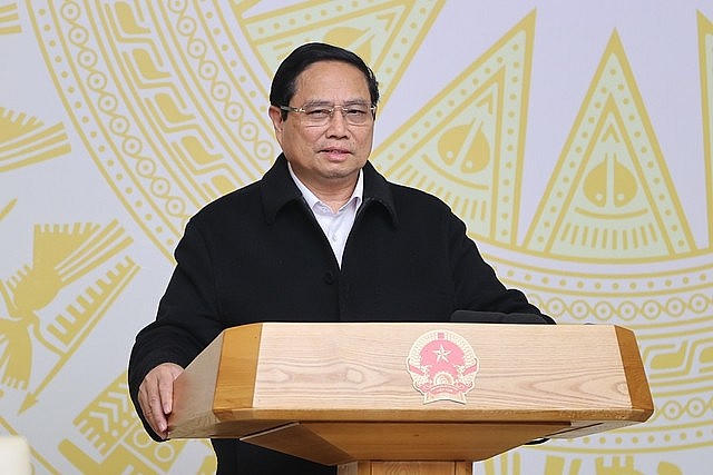 Thủ tướng nêu những hạn chế, vướng mắc.