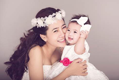 Diễn viên Mai Phương làm mẹ đơn thân nên phải gánh vác tất cả mọi chuyện trong gia đình.