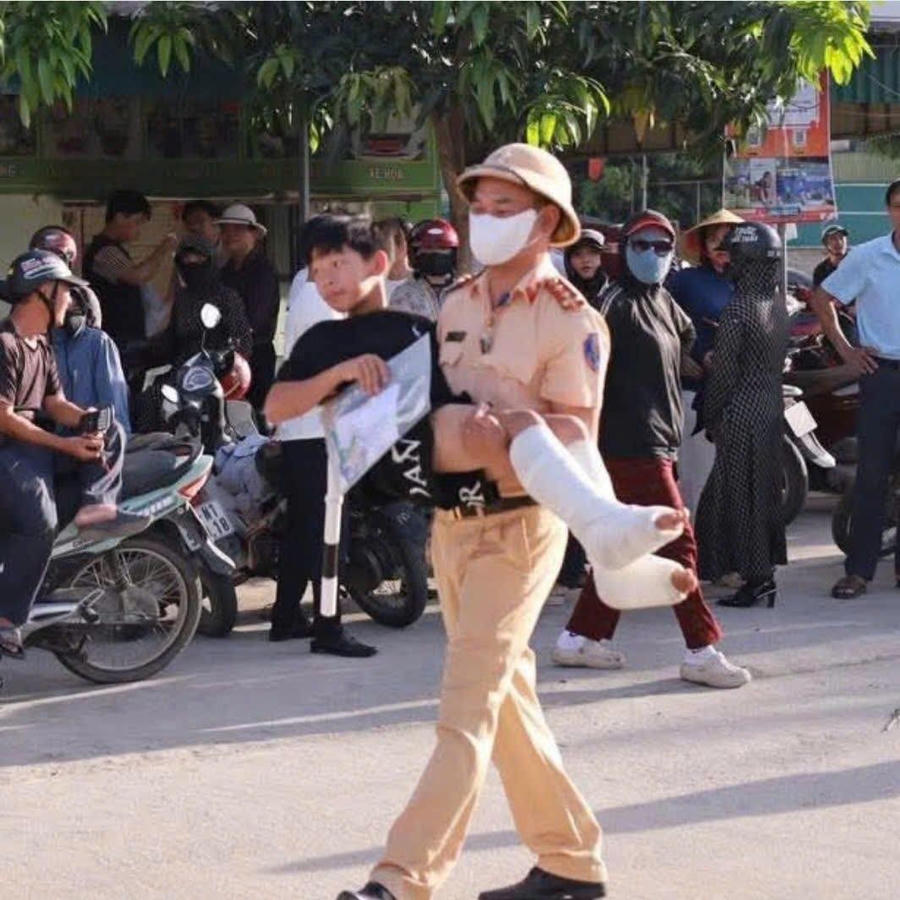 Đồng hình cùng sĩ tử "vượt vũ môn".