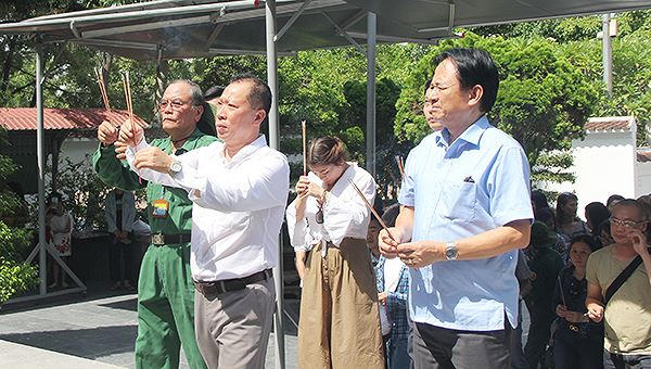 Anh67.