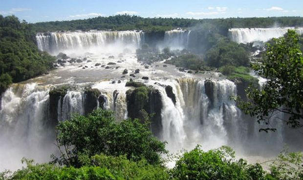 Hình ảnh hùng vĩ của Vườn quốc gia Nahanni.