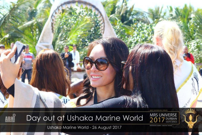 Hoa hậu Trâm Lưu cũng gây ấn tượng với cách chọn lựa trang phục cho các phần thi và bữa tiệc giao lưu trong khuông khổ cuộc thi.