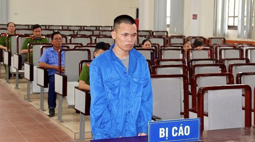 Tống Văn Kiệt bị tuyên 8 tháng tù về tội trộm cắp tài sản.