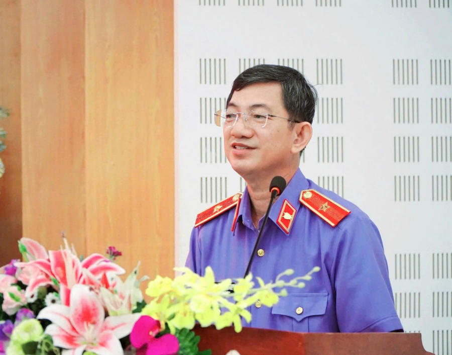 Ông Nguyễn Ngọc Phúc - Viện trưởng VKSND tỉnh Kiên Giang phát biểu tại buổi làm việc