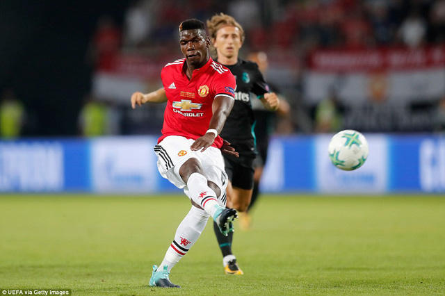 Pogba đã chơi khá nhạt nhòa ở khu vực giữa sân