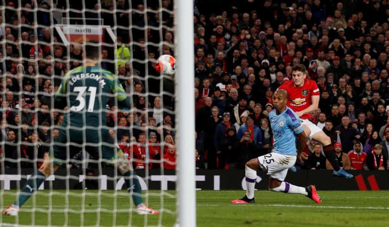 toan canh: chien thang thuyet phuc cua mu truoc man city o derby manchester hinh 10