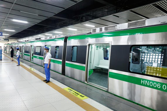 uyến Cát Linh-Hà Đông là dự án đường sắt đô thị đầu tiên được phép triển khai thí điểm tại Việt Nam. Ảnh: VGP