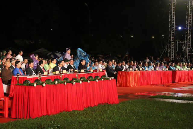 Các đại biểu tham dự Lễ kỷ niệm 50 năm Chiến thắng Đồng Lộc.