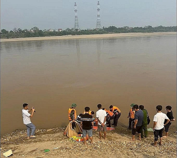 Khu vực tìm thấy thi thể thứ 2 trong vụ 5 học sinh mất tích do đuối nước ở Phú Thọ.