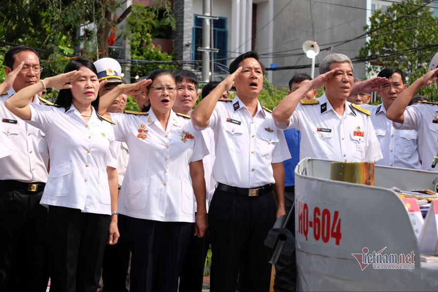 Dựng m&ocirc; h&igrave;nh t&agrave;u HQ-604, tưởng niệm 64 liệt sĩ hy sinh bảo vệ đảo Gạc Ma