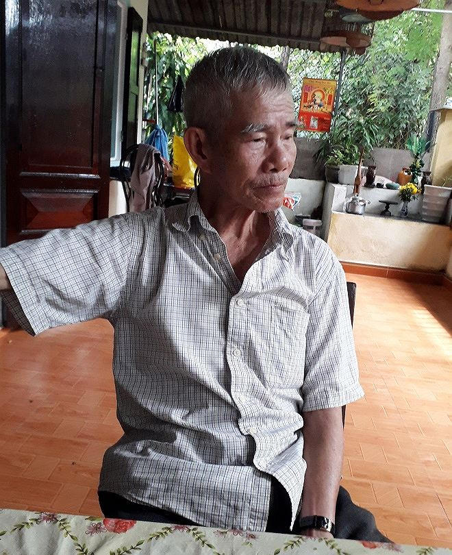 Ông Trần Lượng: “Tôi mong muốn được di dời càng sớm càng tốt để ổn định cuộc sống”.