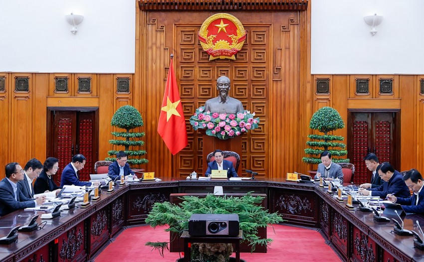 Các thành viên Chính phủ tham dự phiên họp.