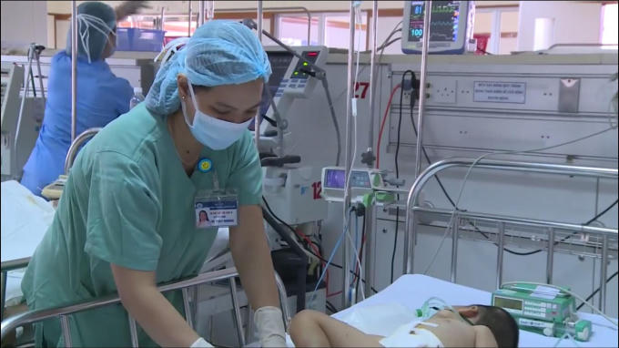 Cháu L. vẫn đang được chăm sóc tại Bệnh viện.