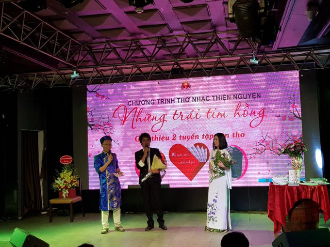 Nhà thơ Lương Đình Khoa trò chuyện cùng 2 ca sĩ Bùi Ngọc Liên - Từ Như Tài.