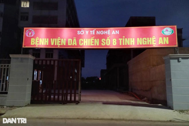 Bệnh viện dã chiến số 8 có công suất 1.000 giường bệnh tại Nghệ An chính thức đi vào hoạt động từ ngày 25/10 (Ảnh: Hoàng Lam).