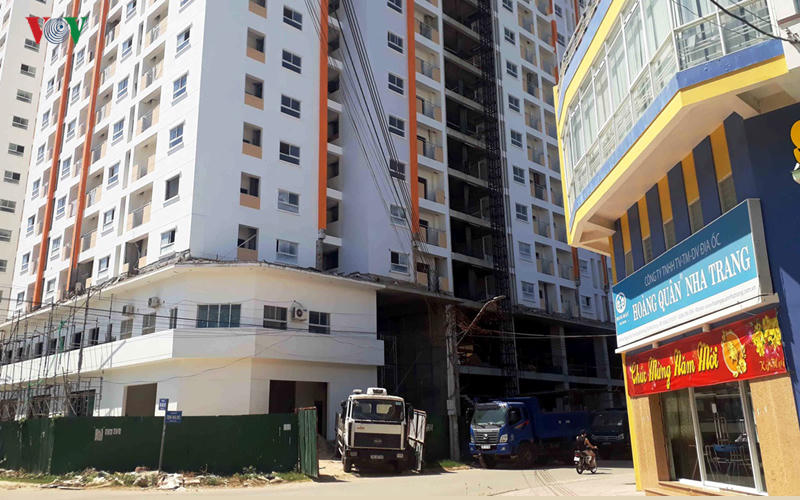 Chủ đầu tư liên tục thất hứa, chậm giao nhà.