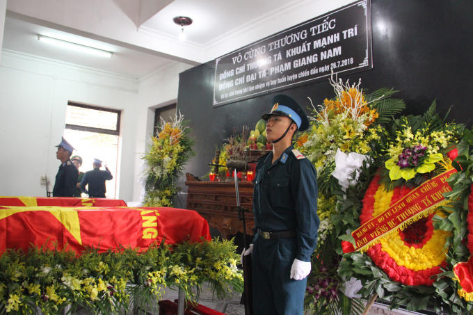 H&igrave;nh ảnh x&uacute;c động lễ viếng, truy điệu hai phi c&ocirc;ng Su-22 về nơi an nghỉ