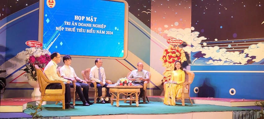 Họp mặt tri ân những doanh nghiệp nộp thuế tiêu biểu năm 2024