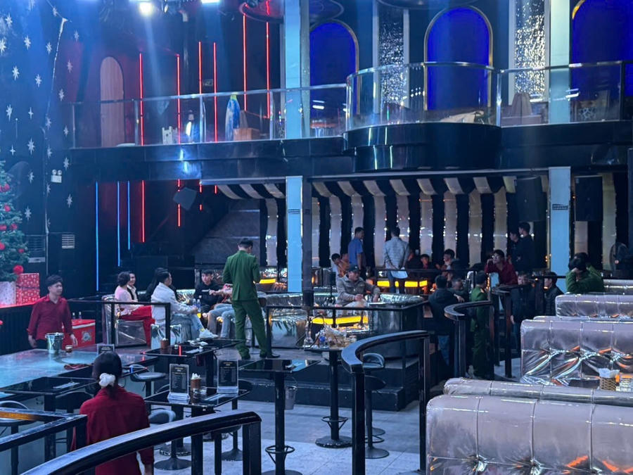 Công an kiểm tra quán Bar Liberty phát hiện 7 đối tượng đang sử dụng ma túy