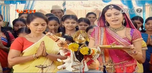 Anandi 3 bị chê kém sắc, vừa già vừa xấu.