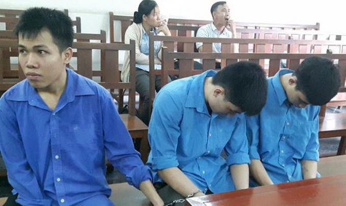 Các bị cáo tại tòa.