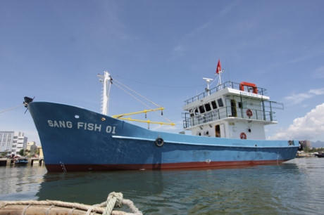 Tàu cá vỏ thép Sang Fish 01 không phát huy hiệu quả như kỳ vọng - Ảnh: Nguyễn Tú