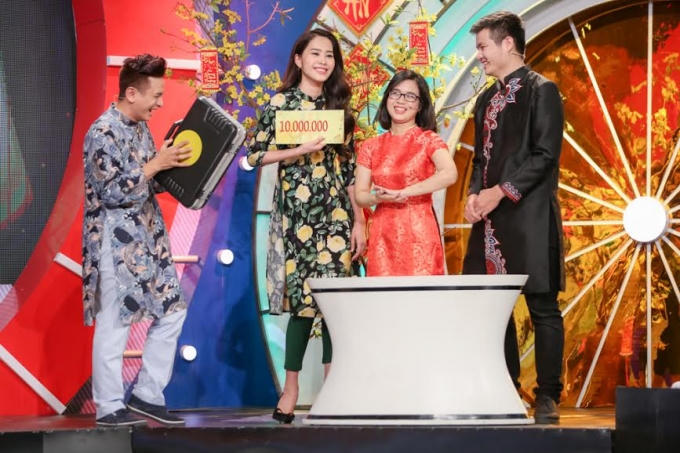 Hoa khôi Nam Em dành toàn bộ số tiền thưởng trong gmeshow cho trẻ em khuyết tật.