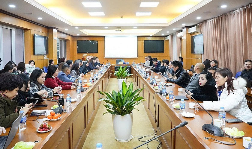 Công đoàn Báo Pháp luật Việt Nam tổ chức buổi Sinh hoạt chuyên đề “95 năm vinh quang Đảng Cộng sản Việt Nam, tự hào và trách nhiệm”.