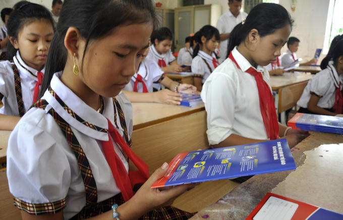 Học sinh rất thích thú với những kiến thức hướng dẫn sử dụng điện an toàn, hiệu quả.