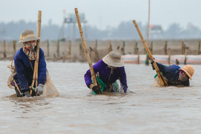 C&ocirc;ng việc bắt đầu từ s&aacute;ng sớm