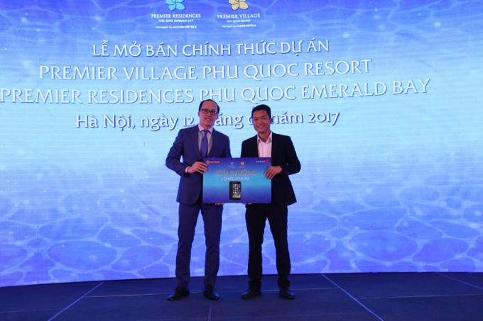Một khách hàng may mắn.