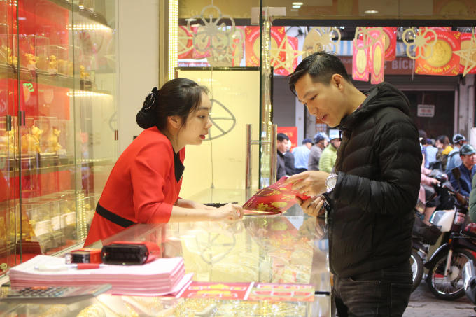 Hầu hết khách hàng đều chia sẻ mong muốn có ít nhất một chút vàng trong dịp Vía Thần Tài để lấy may đầu năm.