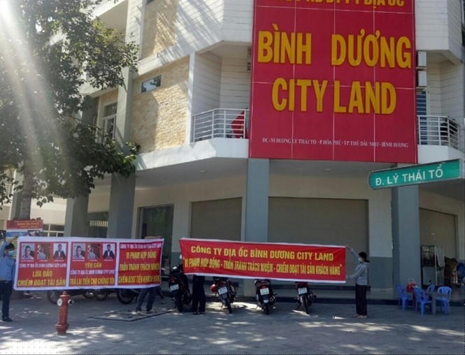 Vẽ dự án 'ma' lừa khách hàng: Ông chủ cao chạy xa bay - ảnh 2